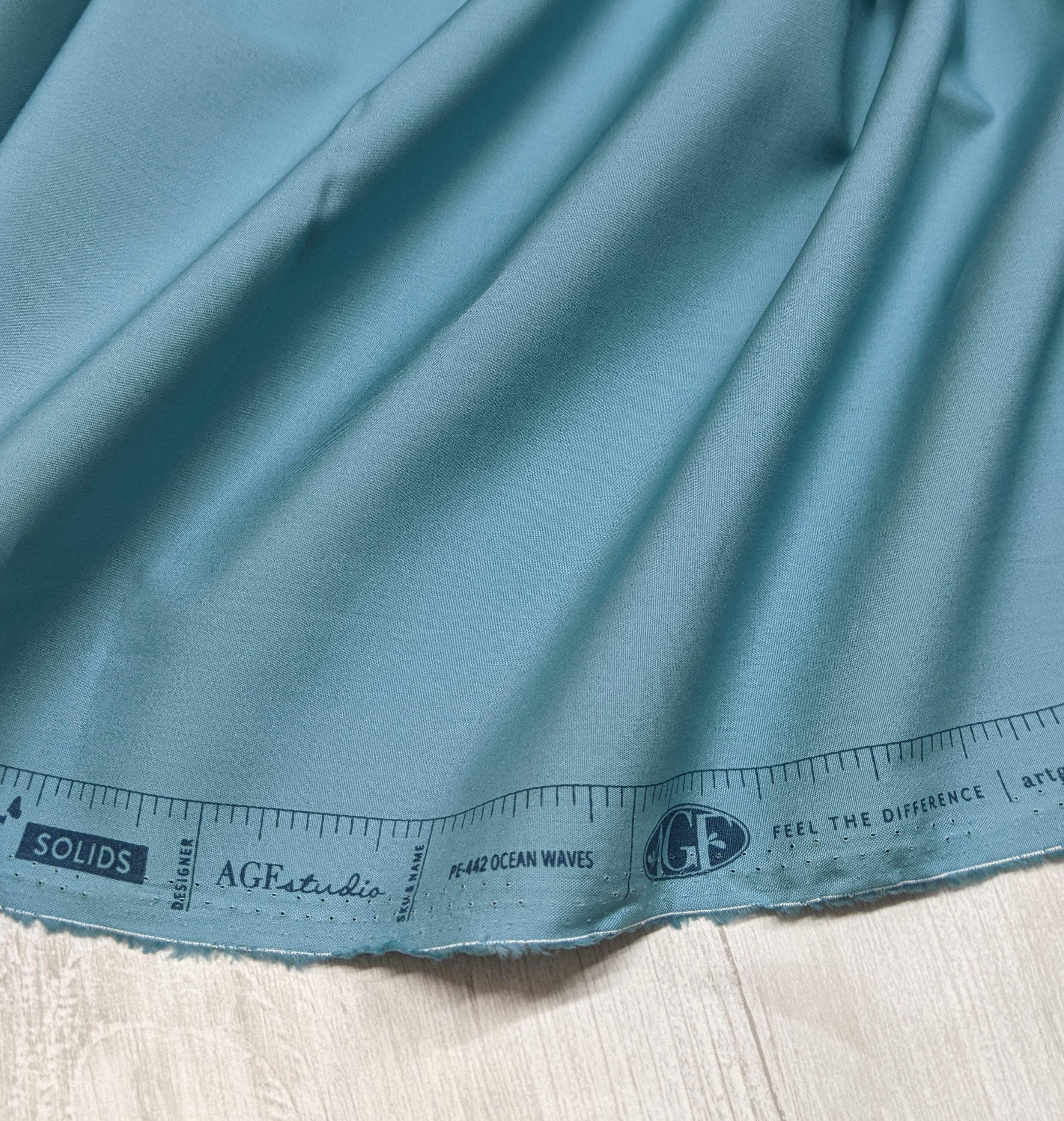 AGF Pure Solids Ocean Waves
